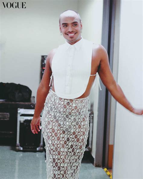 The Miss Saigon Cast Boasts Filipino Design On The Red Carpet.